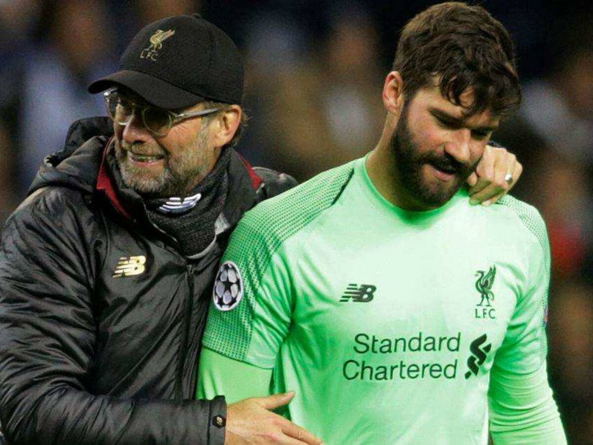 Alisson Becker With Jurgen Klopp Background