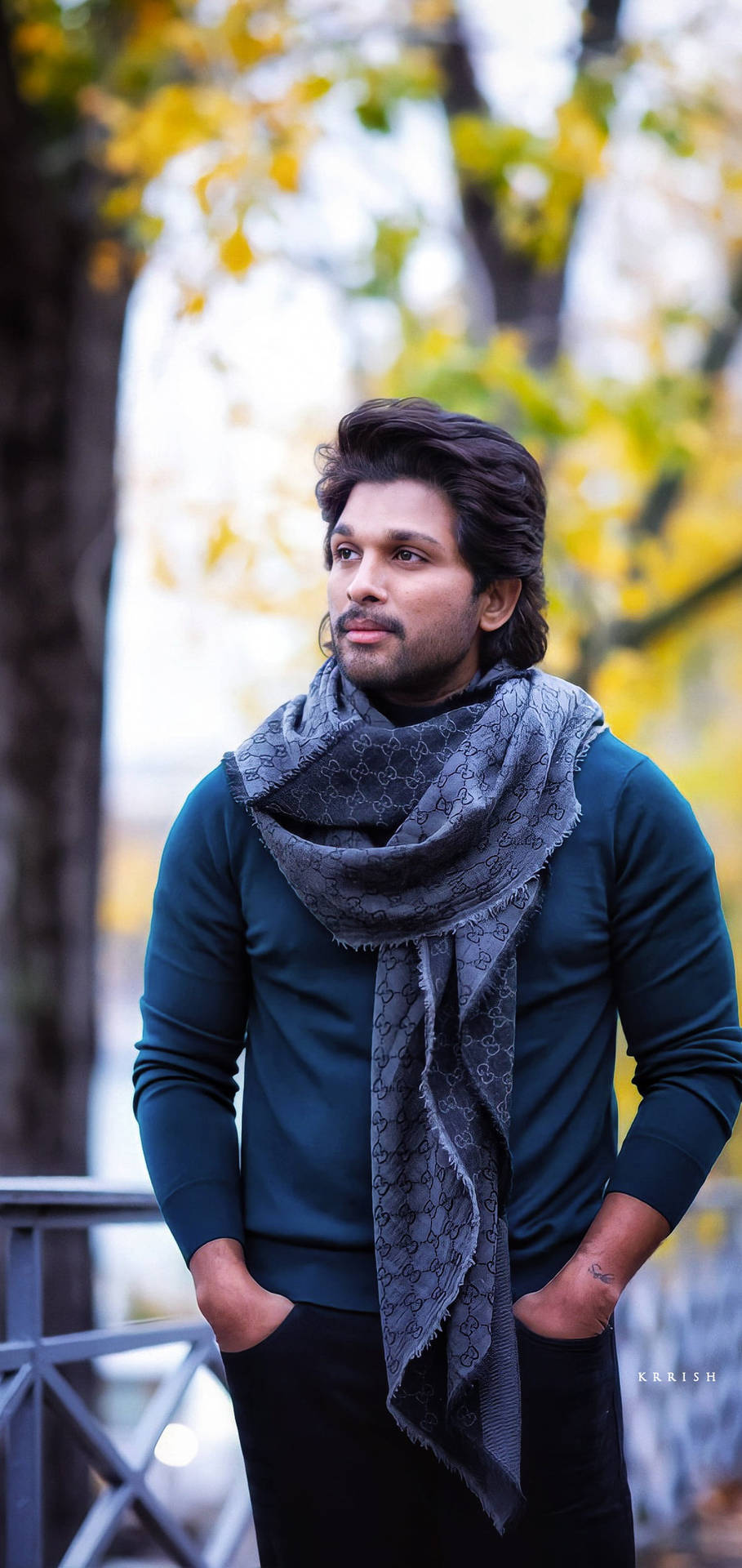 Allu Arjun Hd Wearing Gucci Scarf Background