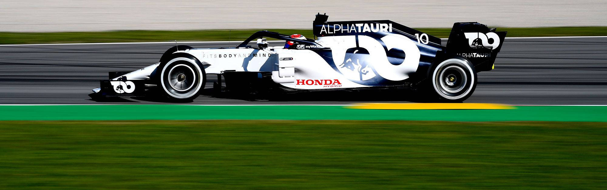 Alphatauri F1 Racing Car Background