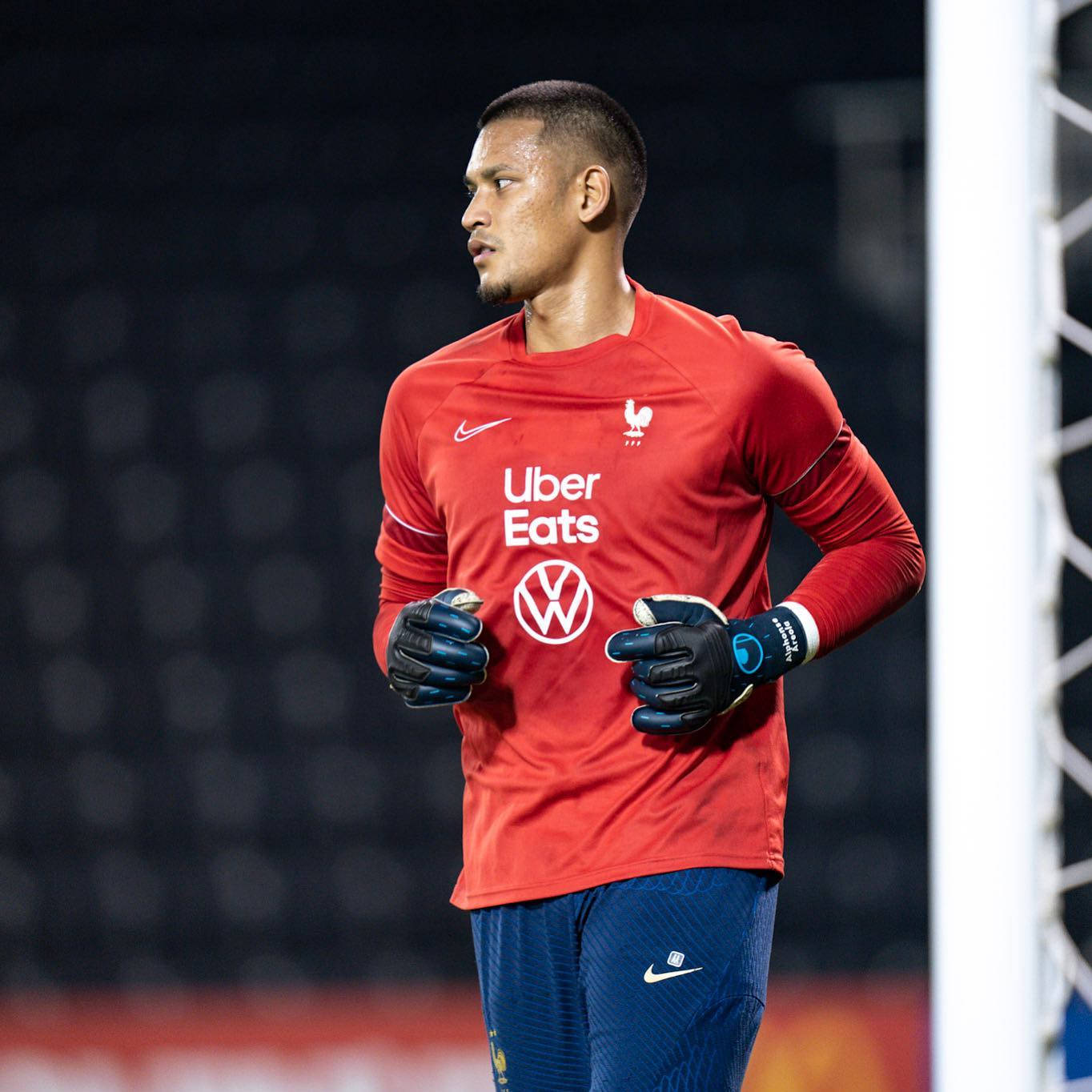 Alphonse Areola Jogging On The Field Background