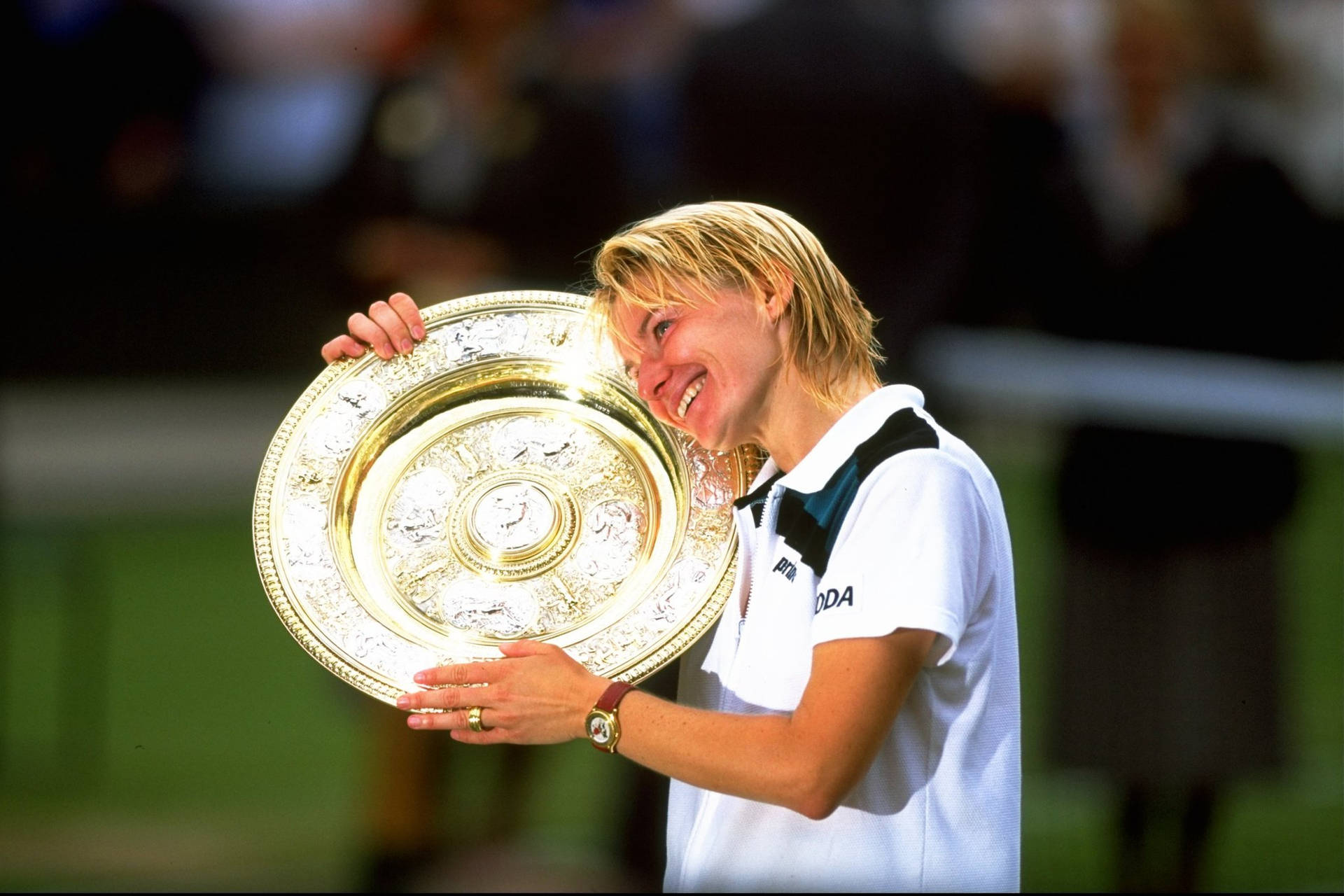 Alternate Angle Jana Novotna With Trophy Background