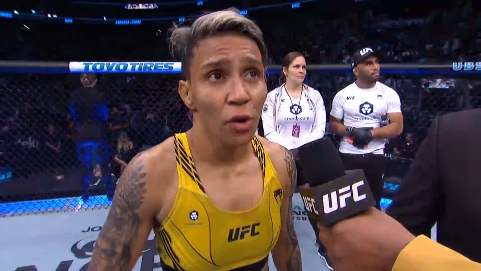 Amanda Lemos During An Intense Fight