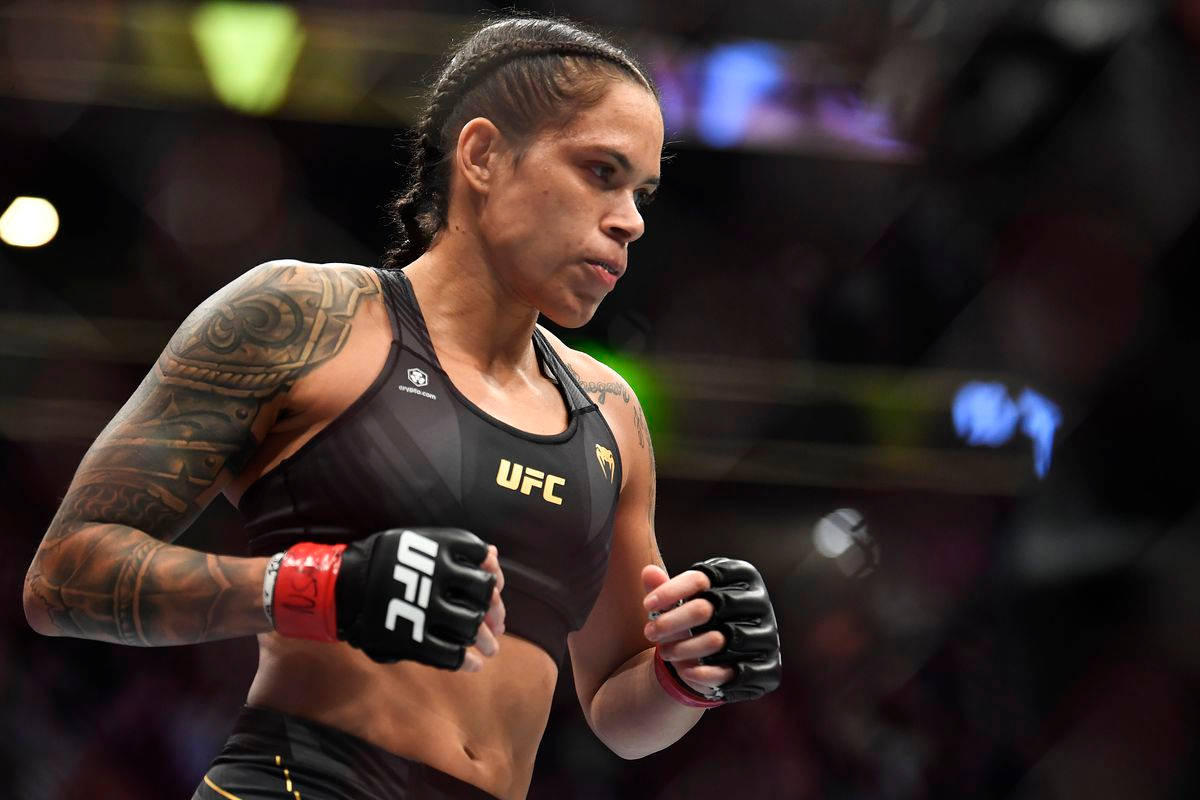 Amanda Nunes Ready