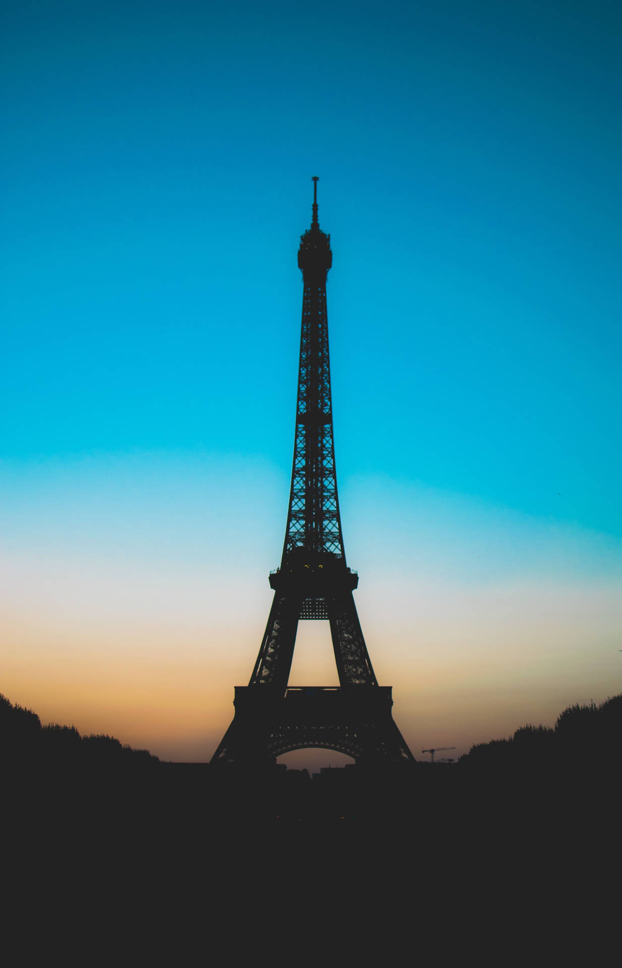 Amazing Eiffel Tower Silhouette