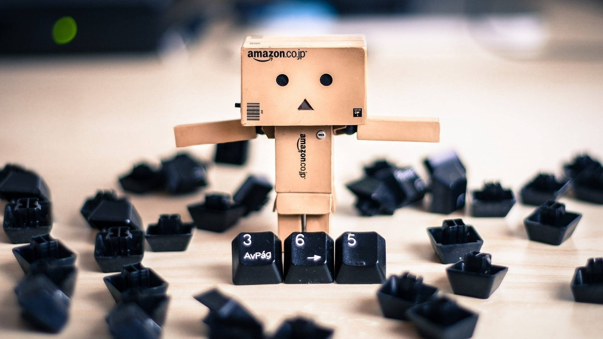 Amazon Boxman With Keyboard Keys