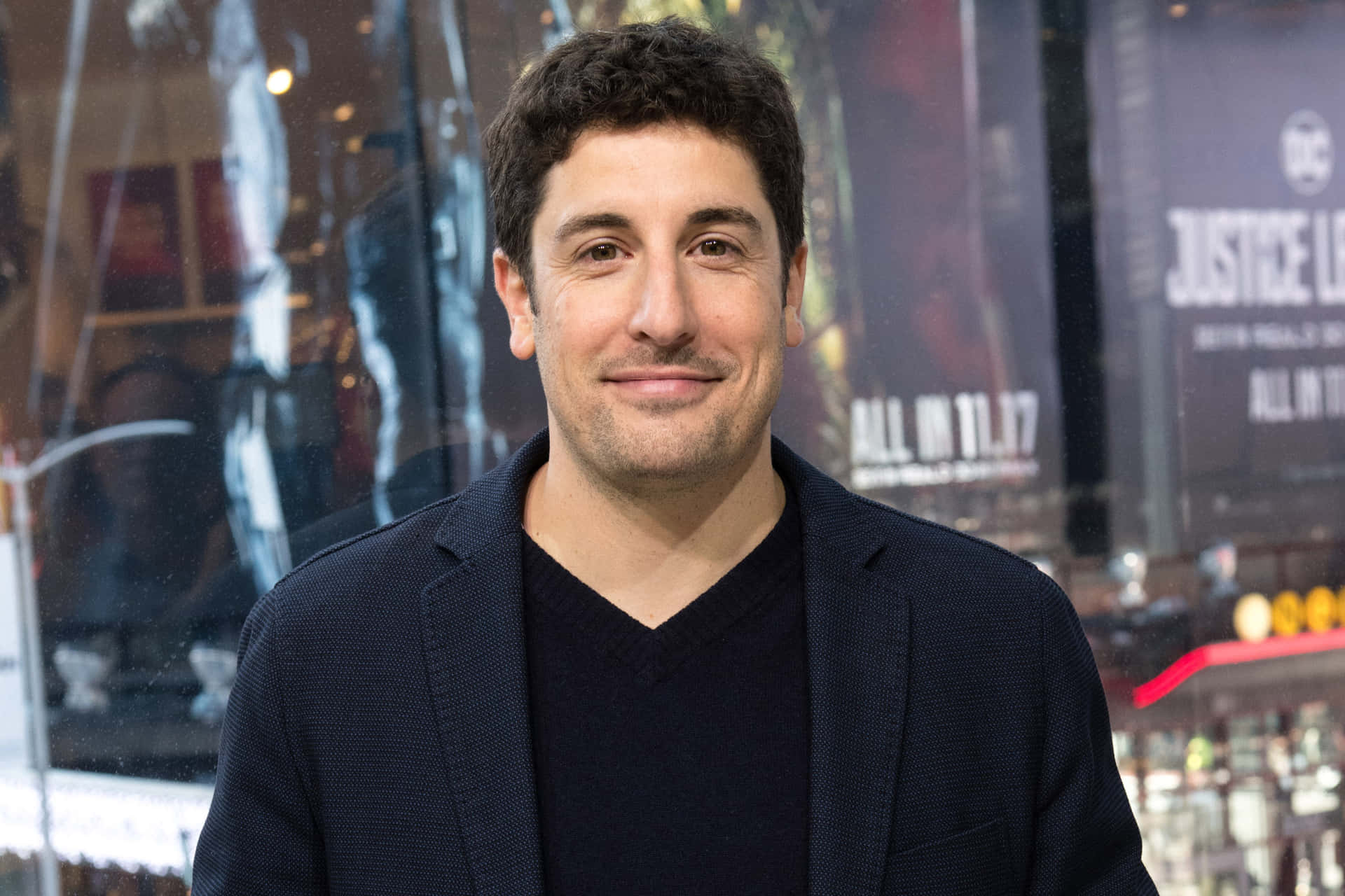 American Actor Jason Biggs In A Polo Shirt Background