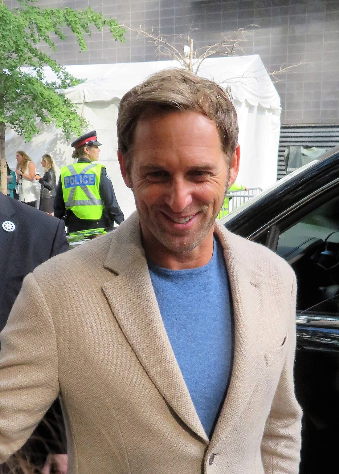 American Actor Josh Lucas At The Toronto Film Festival Background