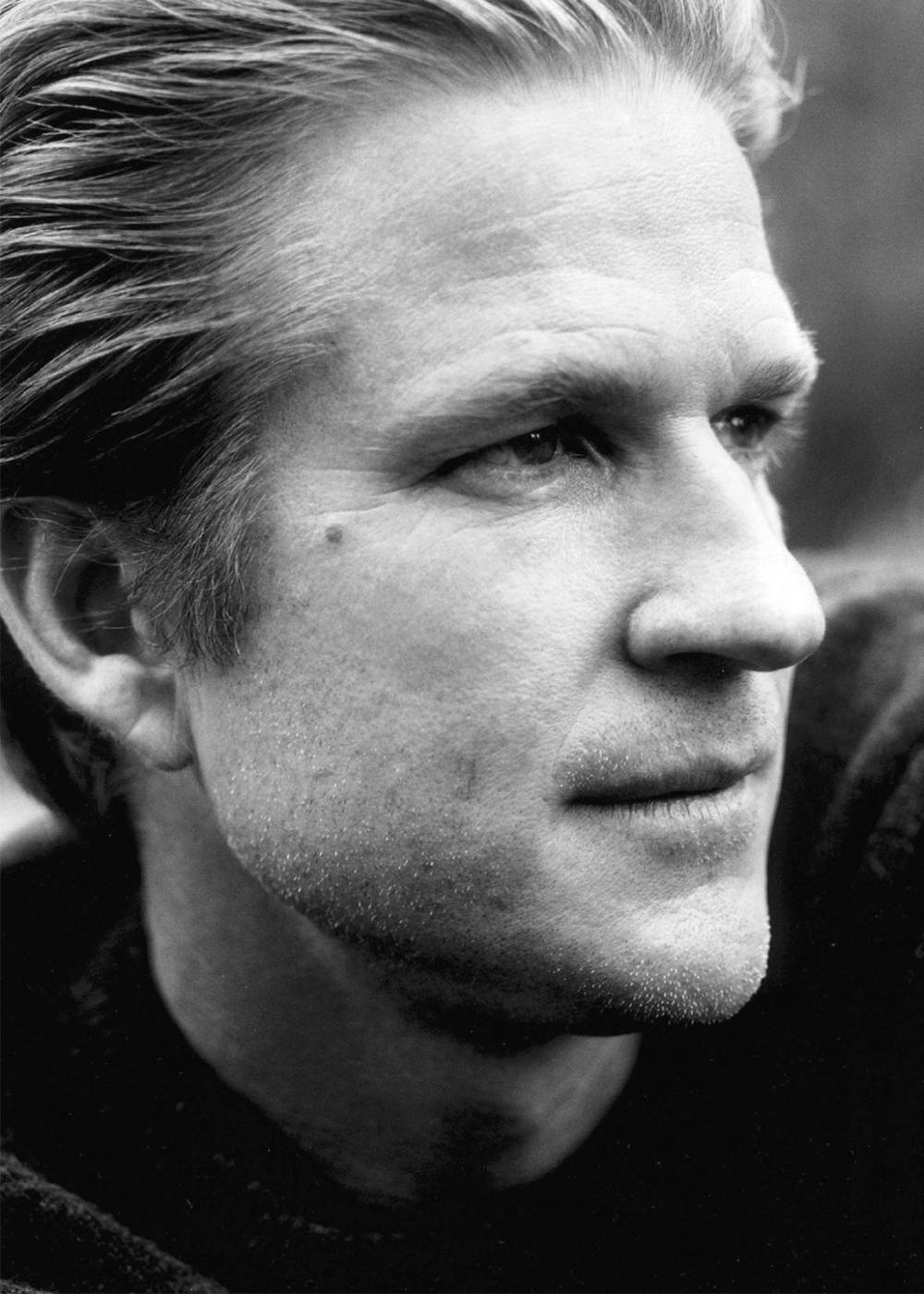 American Actor Matthew Modine Side View Greyscale Portrait Background