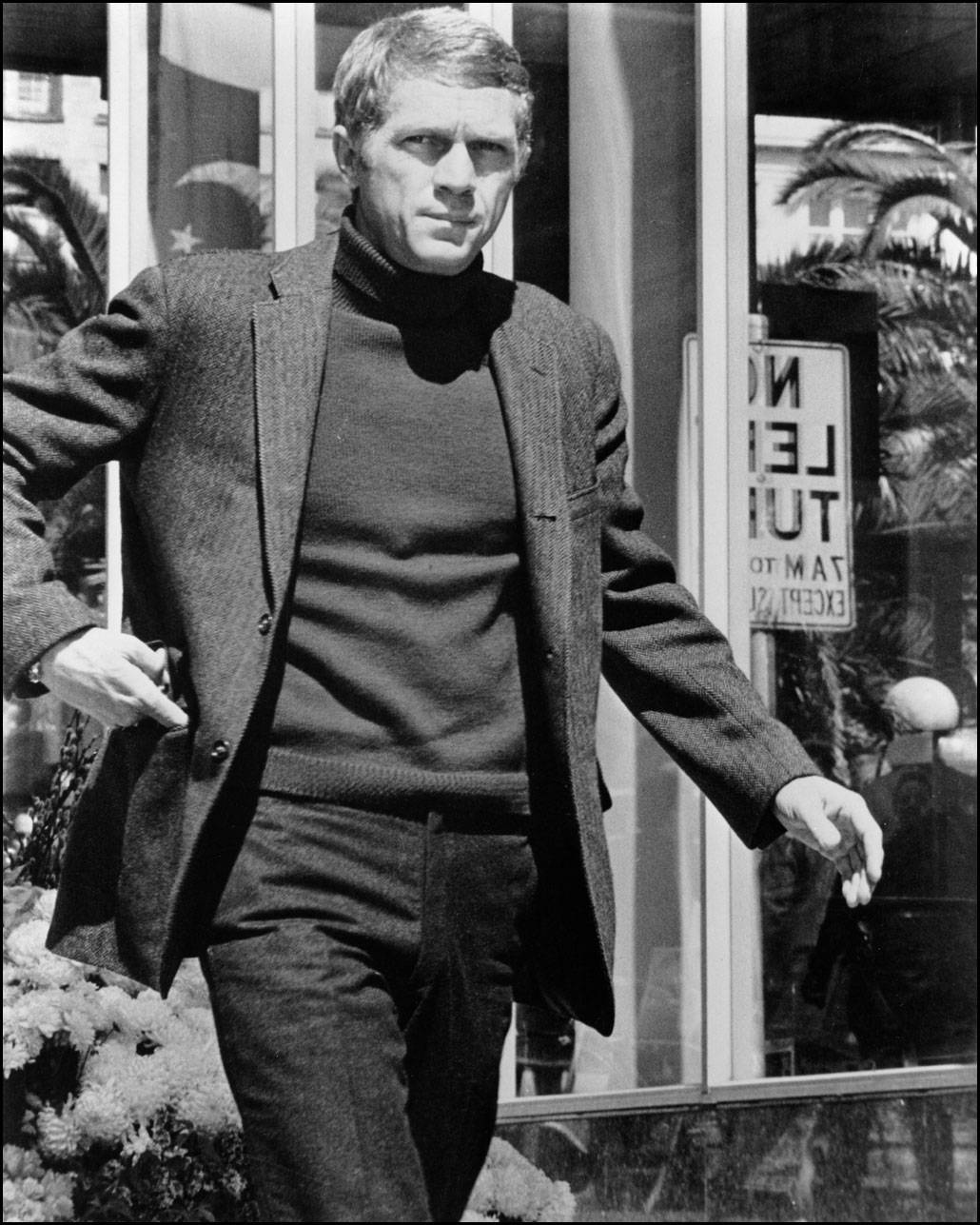 American Actor Steve Mcqueen In Iconic Bullitt Role Background