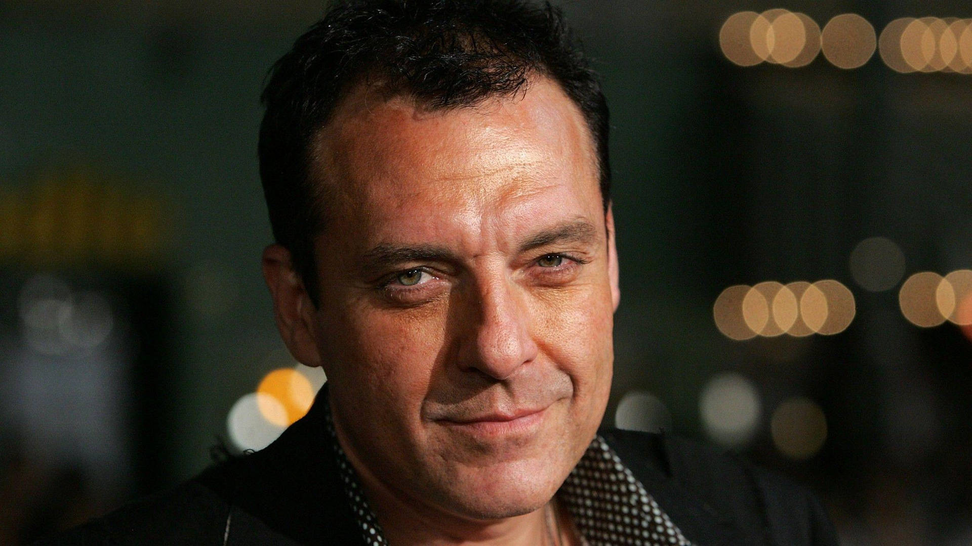 American Actor Tom Sizemore Babel Premiere Background