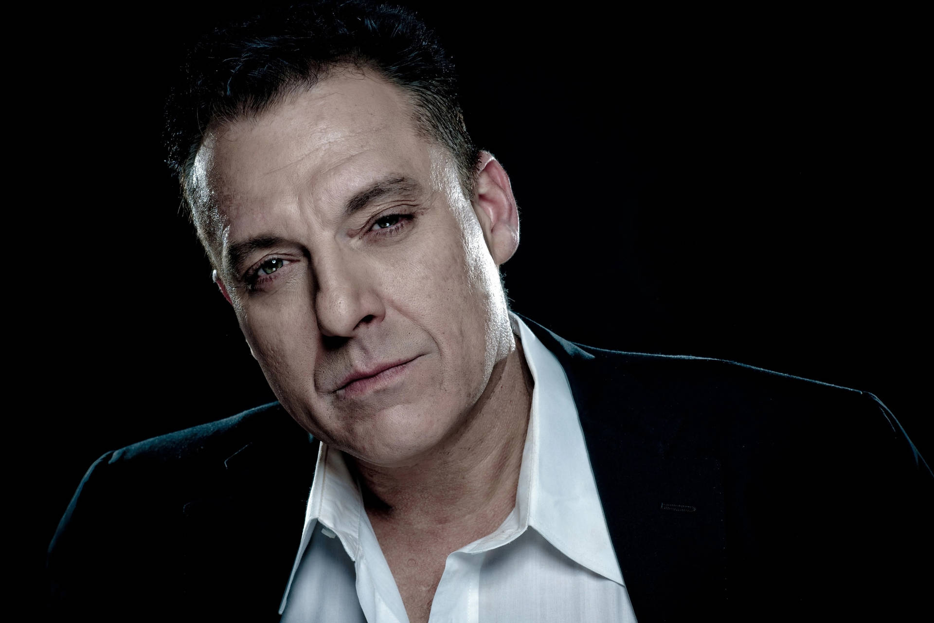 American Actor Tom Sizemore Portrait Shot Background