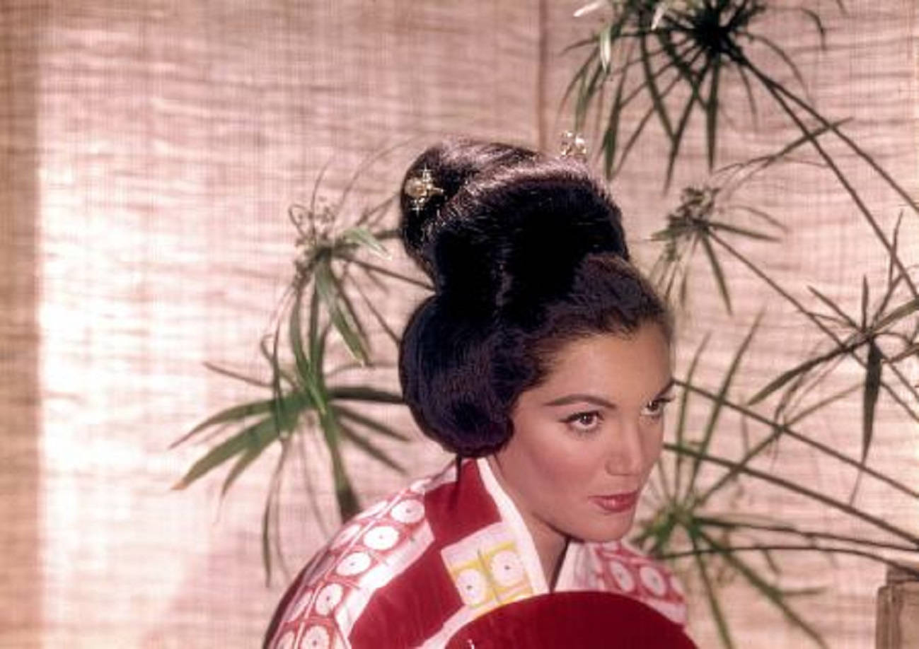 American Actress Connie Francis 1962 Kimono Portrait Background