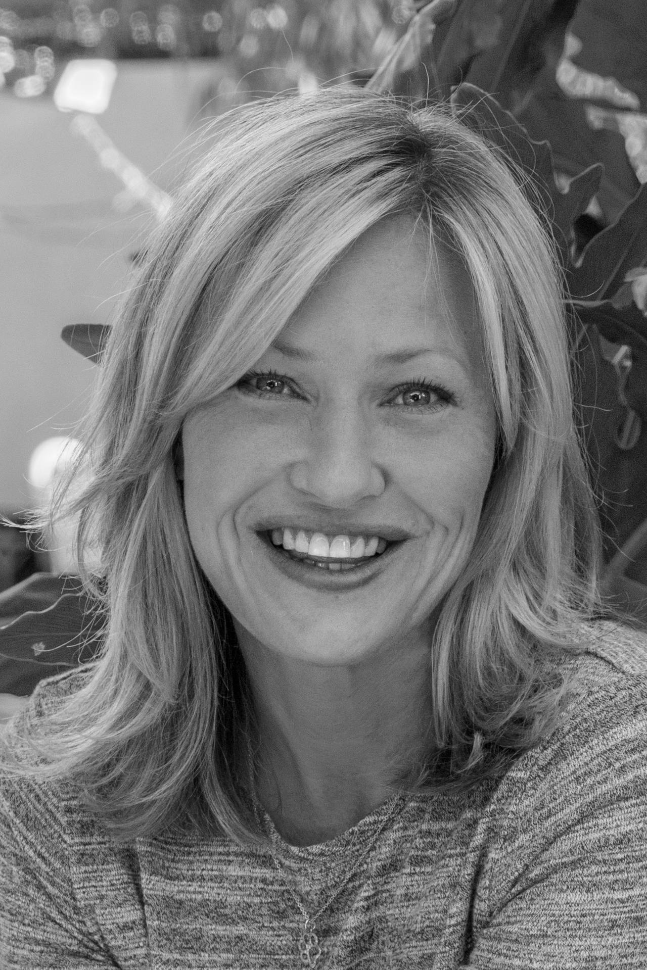 American Actress Joey Lauren Adams Monochrome Portrait Background