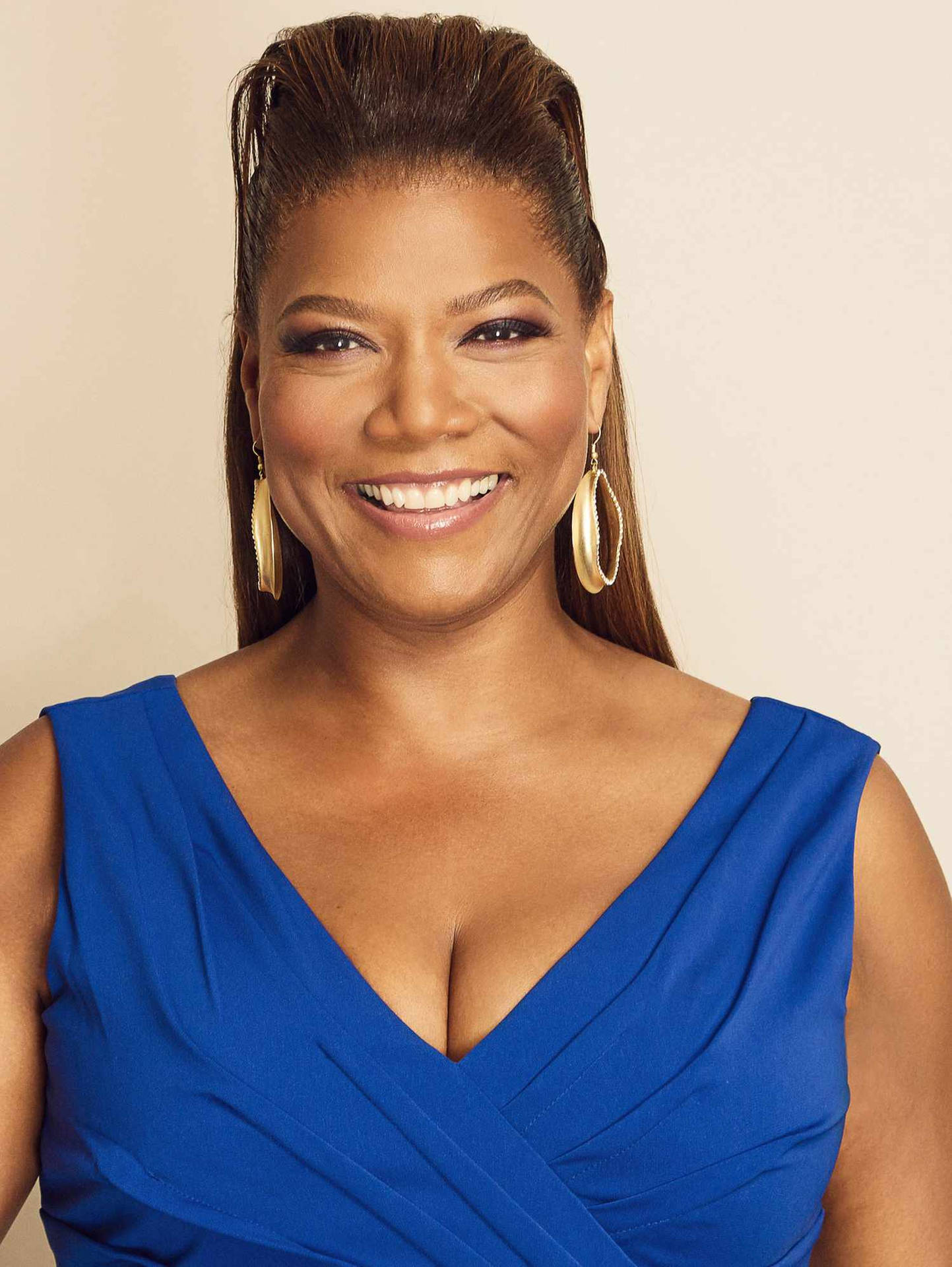 American Actress Queen Latifah Background