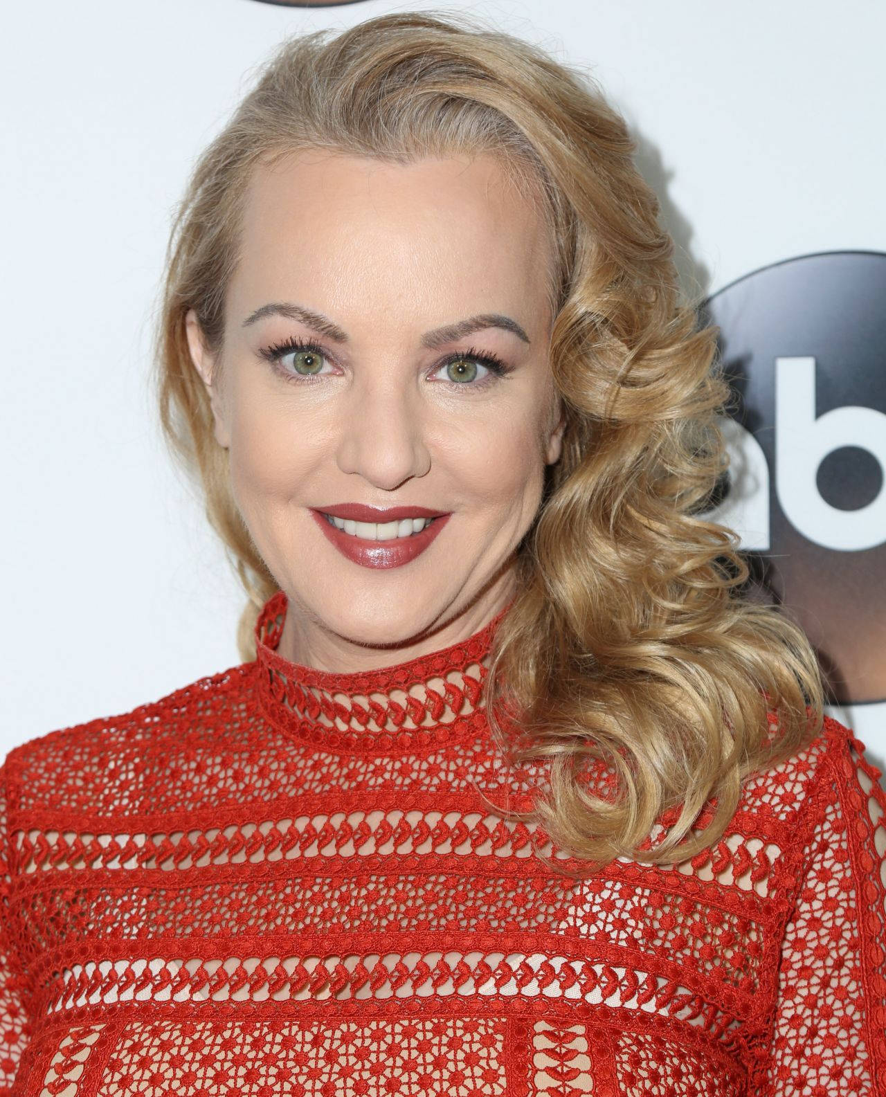 American Comedian Actress Wendi Mclendon Covey Abc All-star Party Background