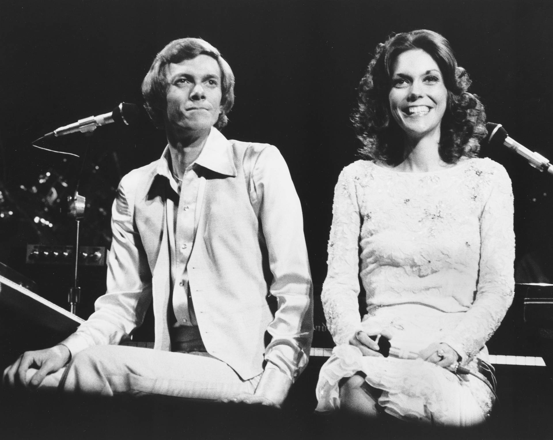 American Duo Carpenters In London 1976 Background