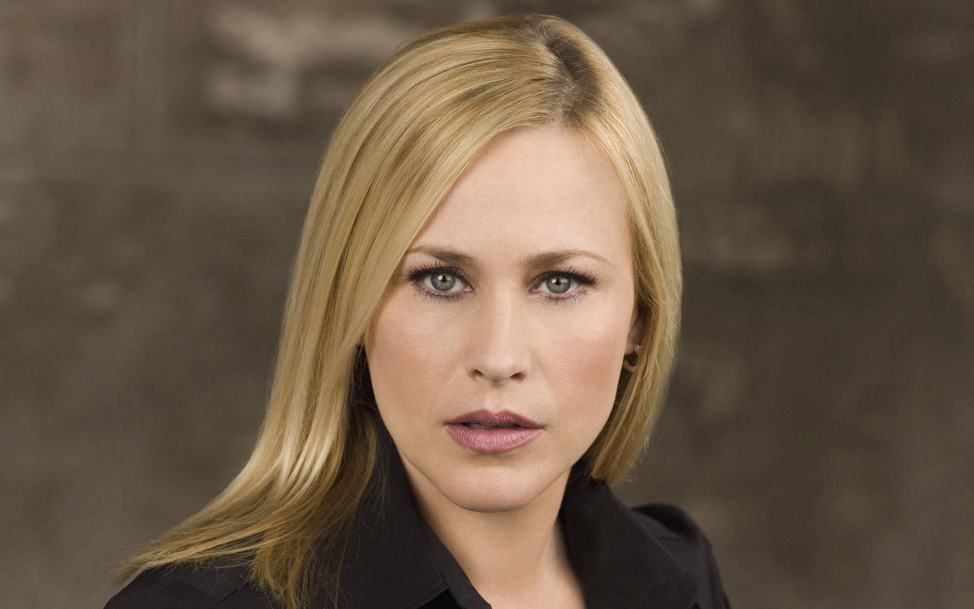 American Female Actress Patricia Arquette Background