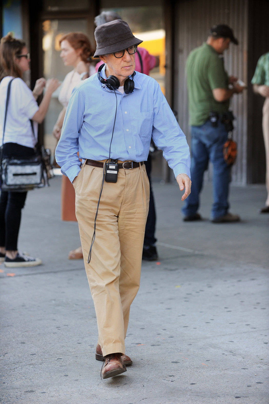 American Filmmaker Woody Allen Random Sighting In New York Background