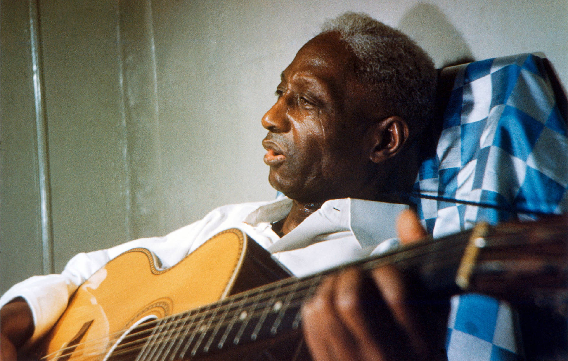 American Folk Singer Leadbelly New York 1949 Photograph Background