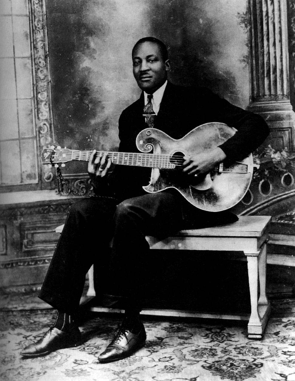 American Great Artist Big Bill Broonzy