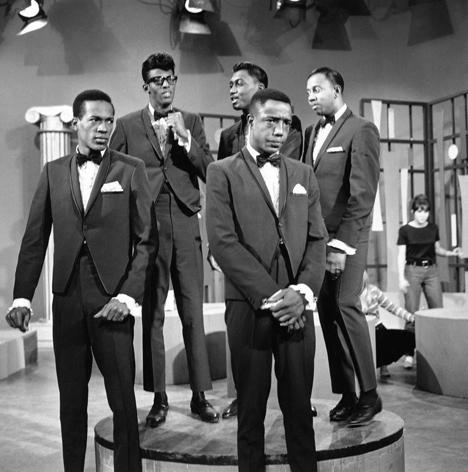 American Group Singers The Temptations Vintage Photograph Background