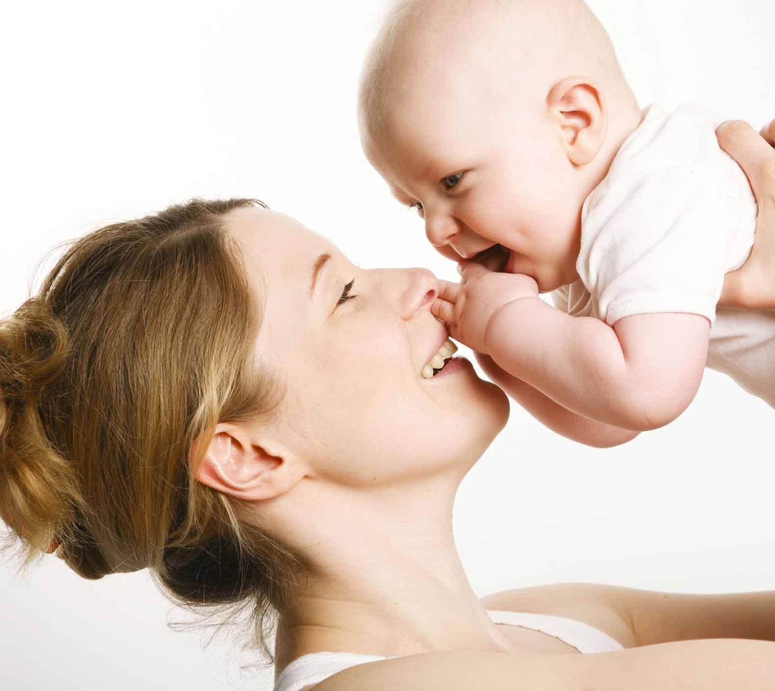 American Mother And Baby Background