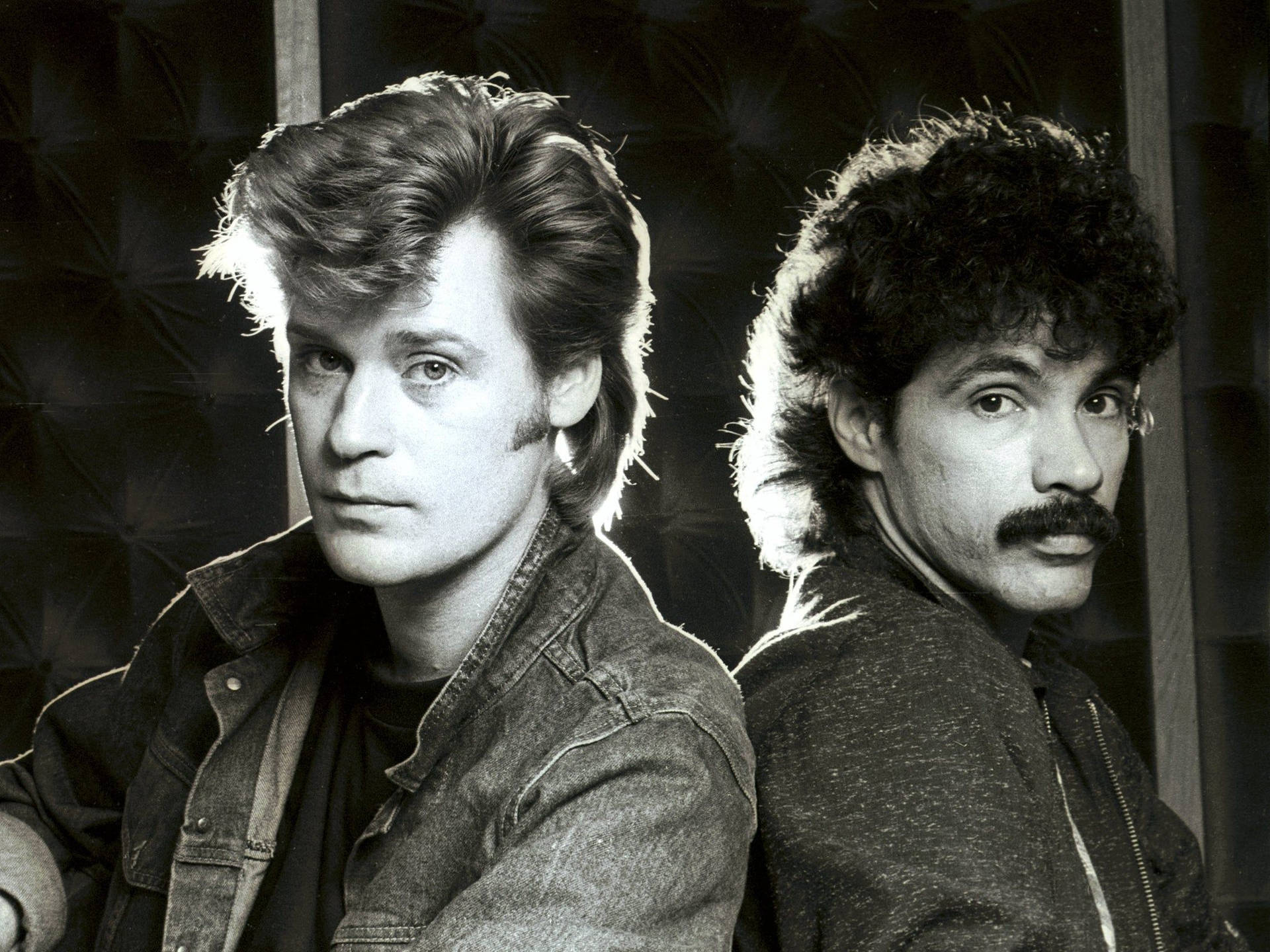 American Music Duo Daryl Hall John Oates Background