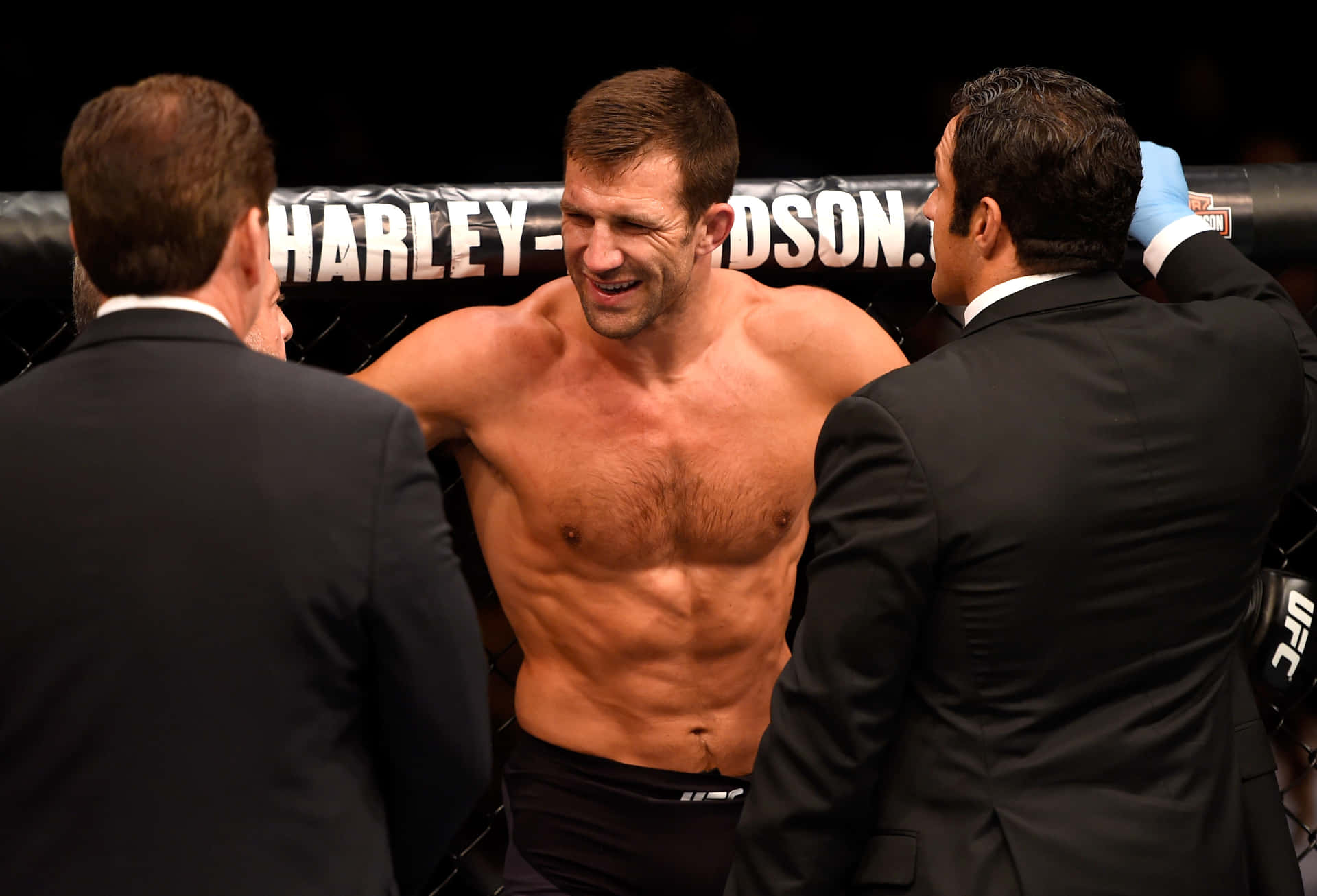 American Professional Athlete Luke Rockhold The Forum 2016 Background