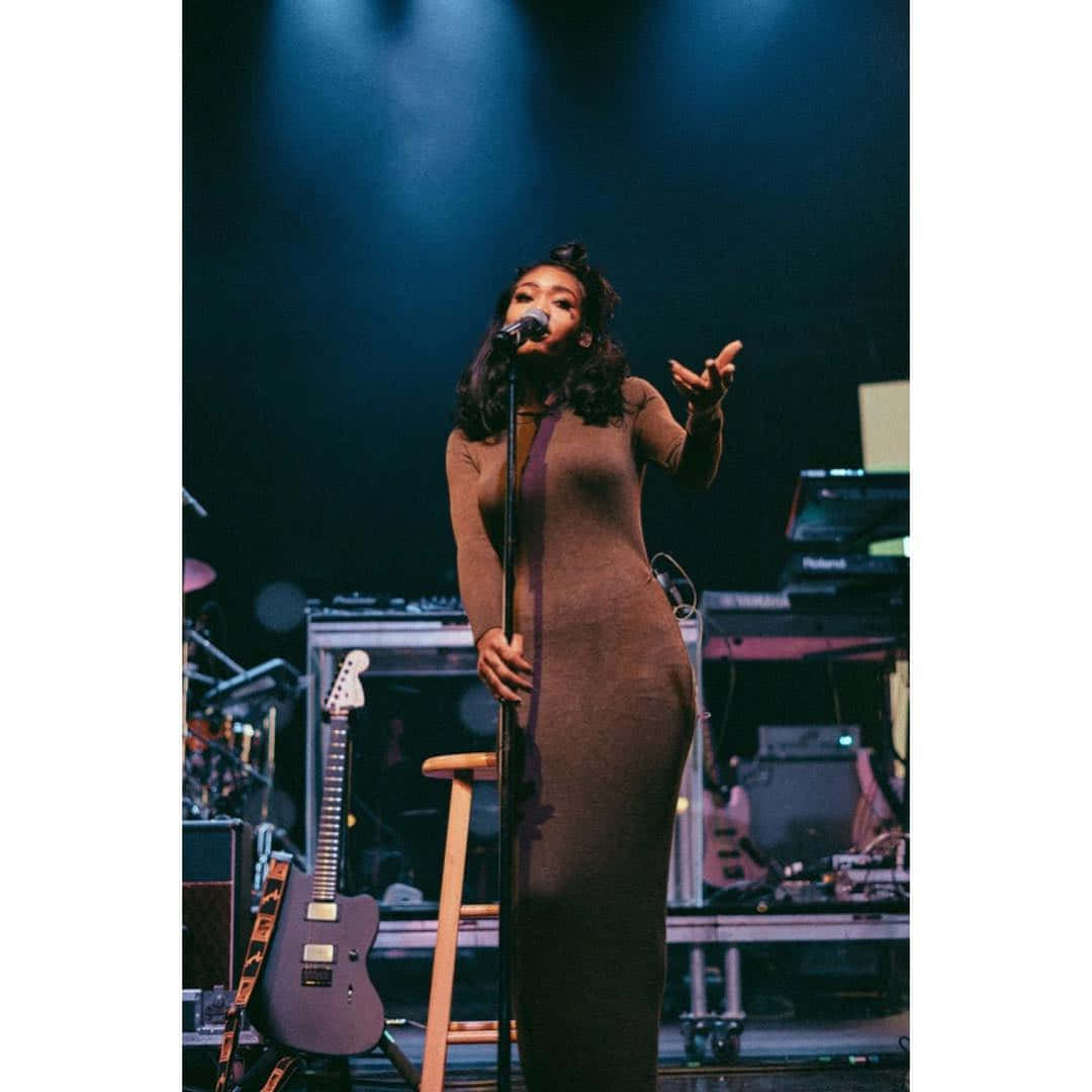 American R&b Singer Summer Walker On Stage