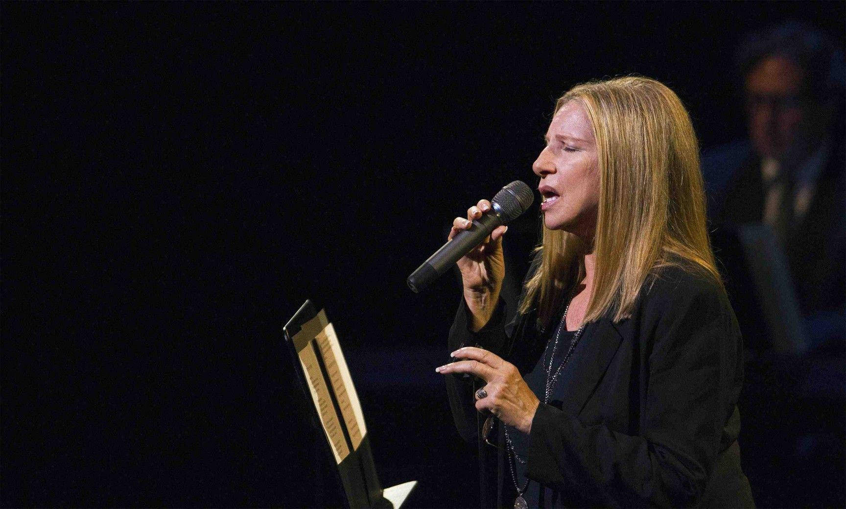 American Singer Barbra Streisand Tribute To Marvin Hamlisch