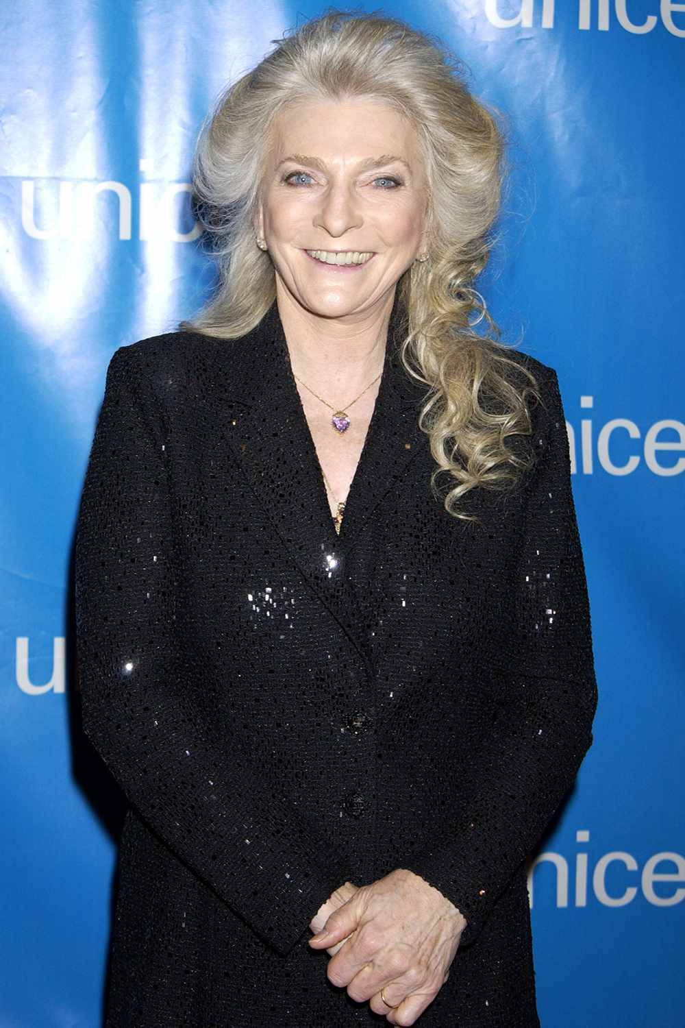 American Singer Judy Collins At 2005 Unicef Event Background