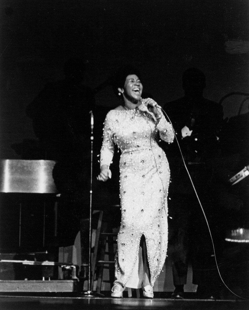 American Songwriter Aretha Franklin Singing