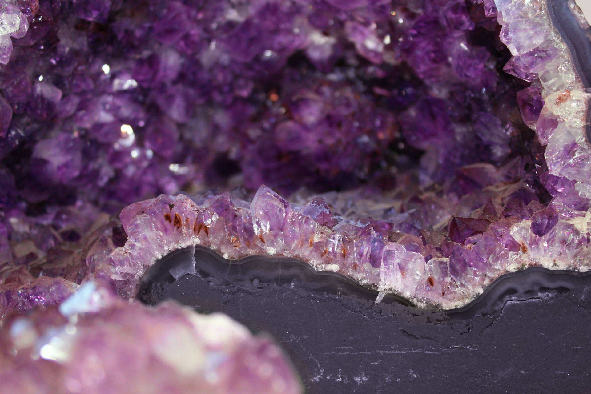 Amethyst Geode Edge Background