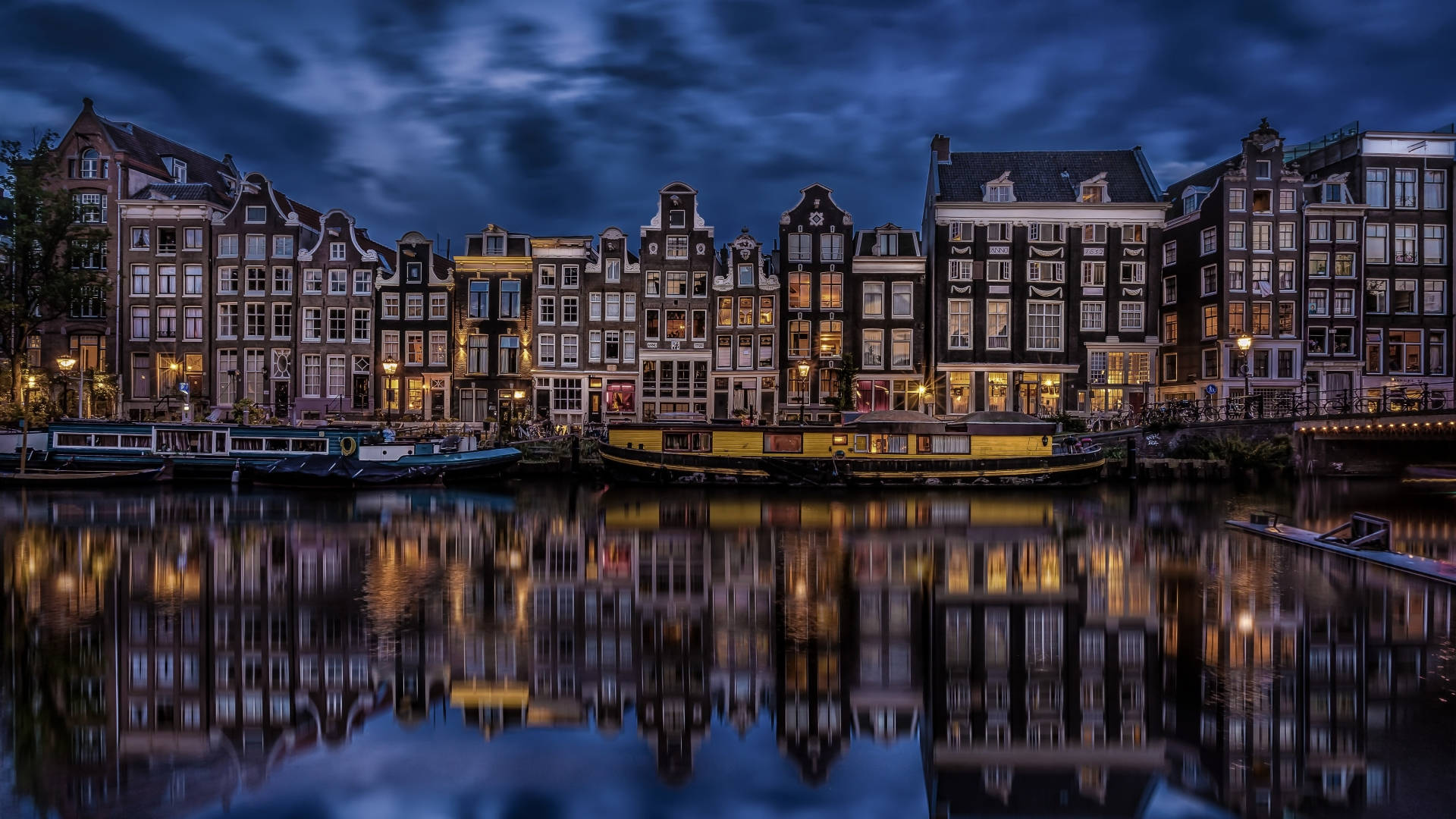 Amsterdam Netherlands Hotels At Night Background