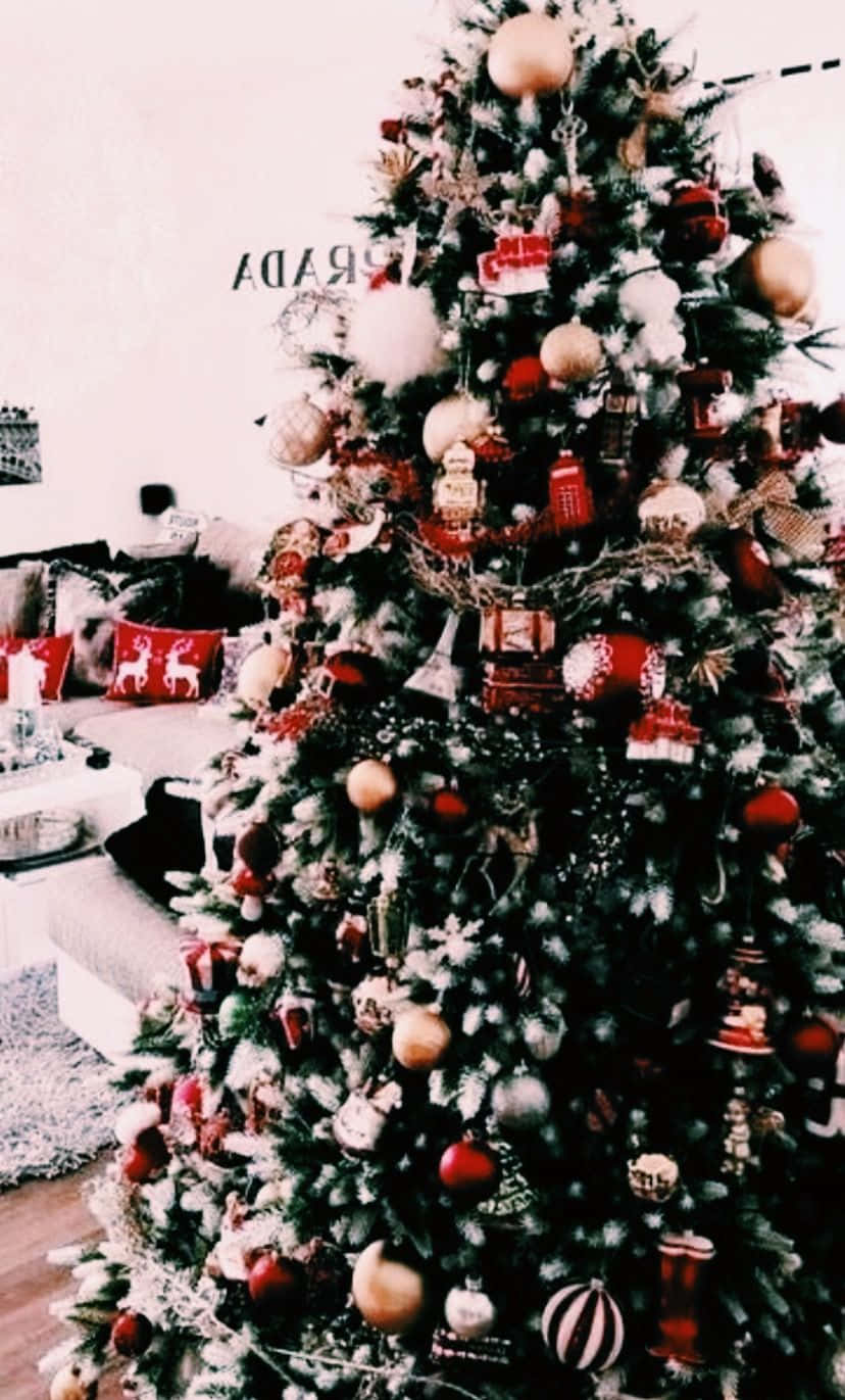 An Aesthetically Appealing Christmas Tree Background