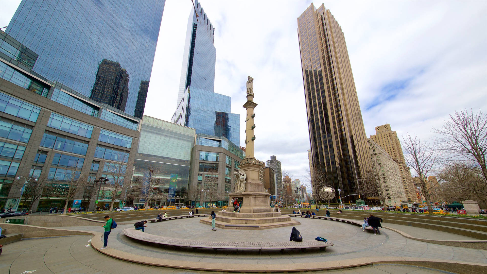 An Empty Columbus Circle Background