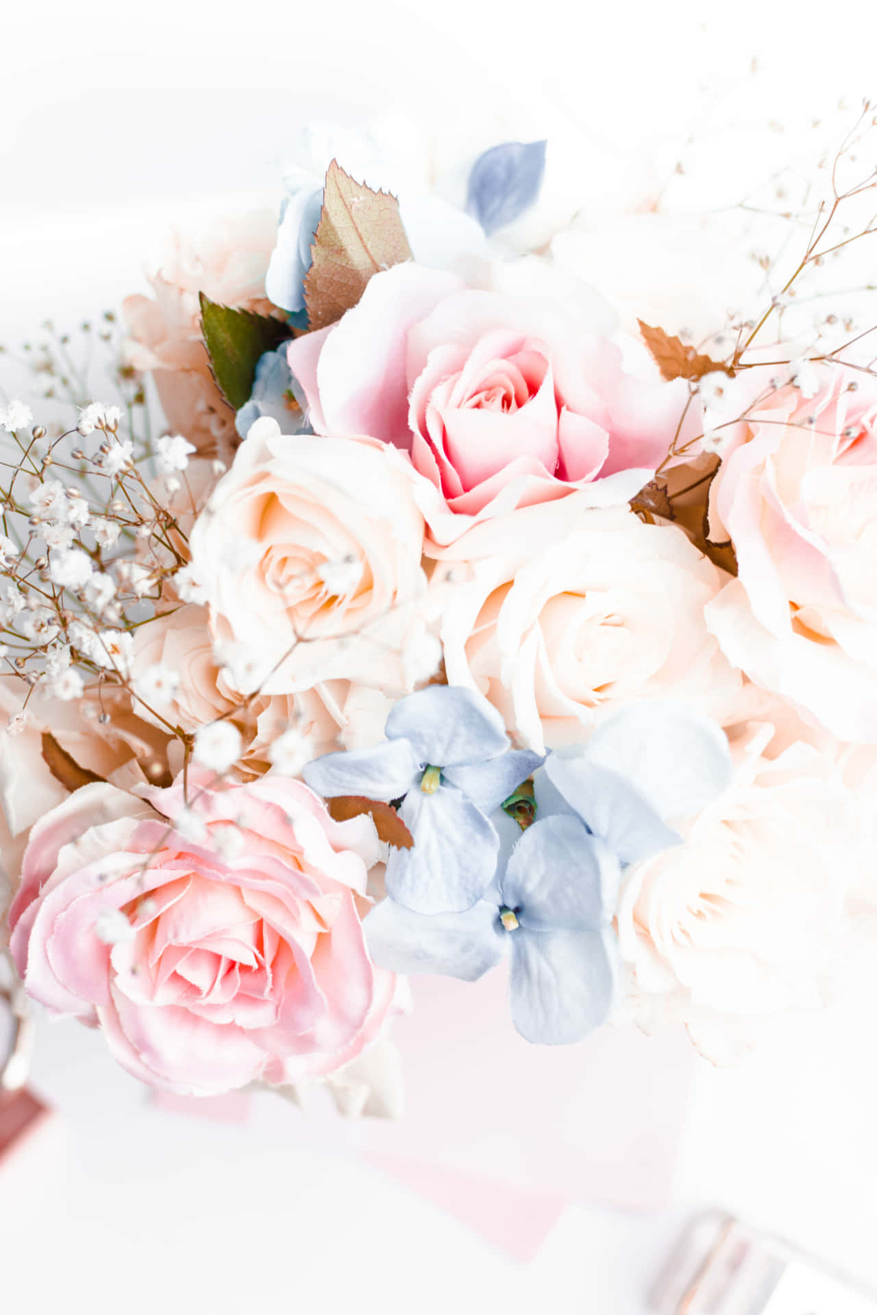 An Exemplary Display Of A Vibrant Flower Bouquet Background