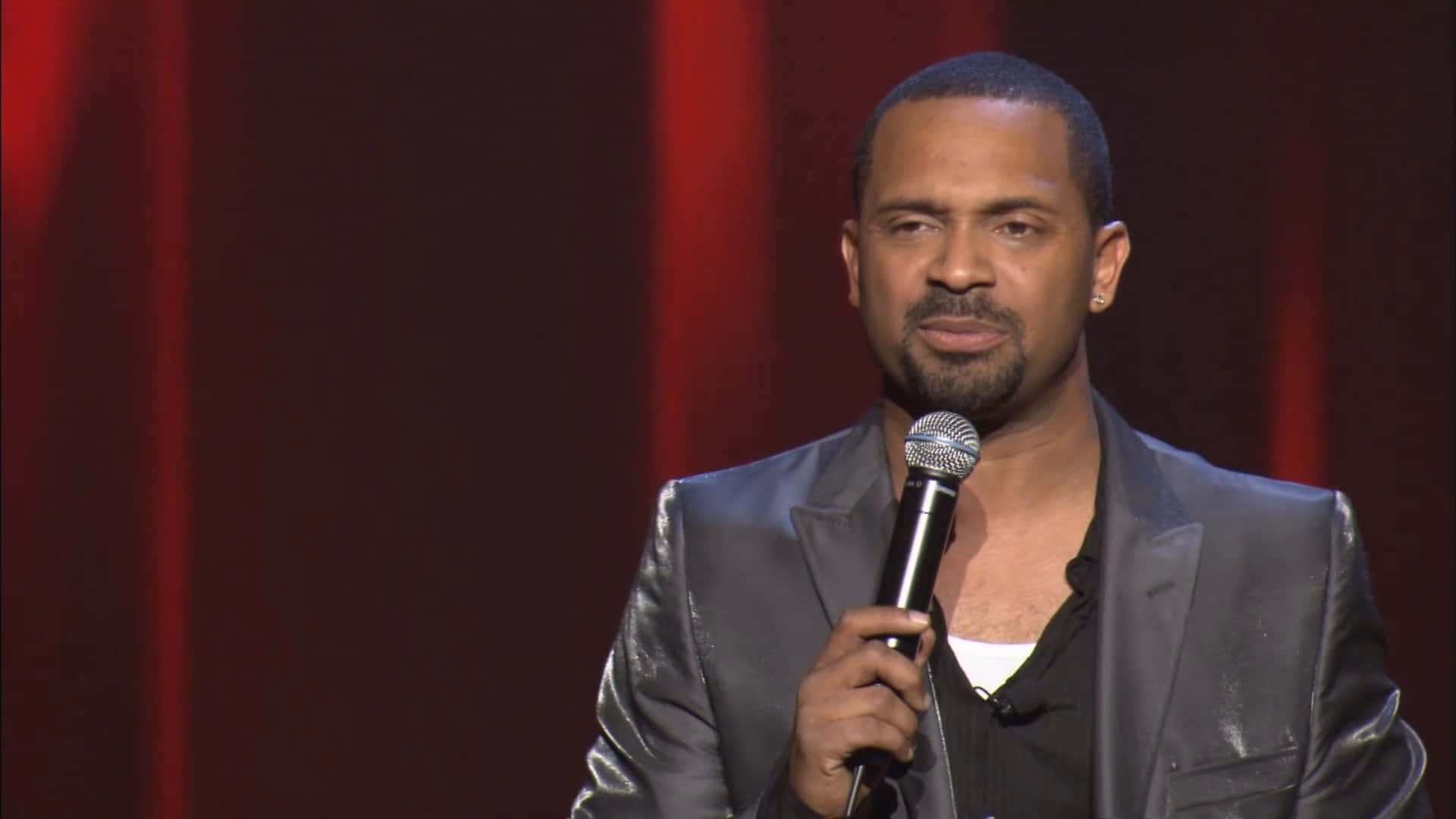 An Inspirational Gaze - Mike Epps Background