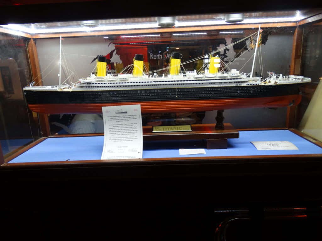 An Poitín Stil Rms Titanic Museum