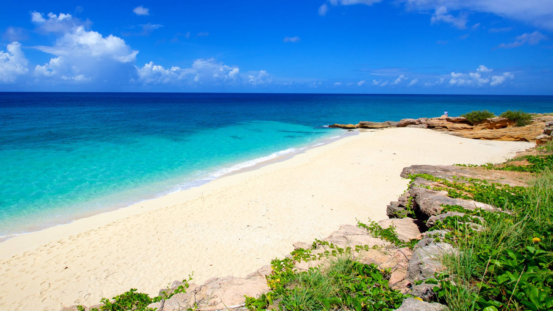 An Untouched Island In Sint Maarten Background