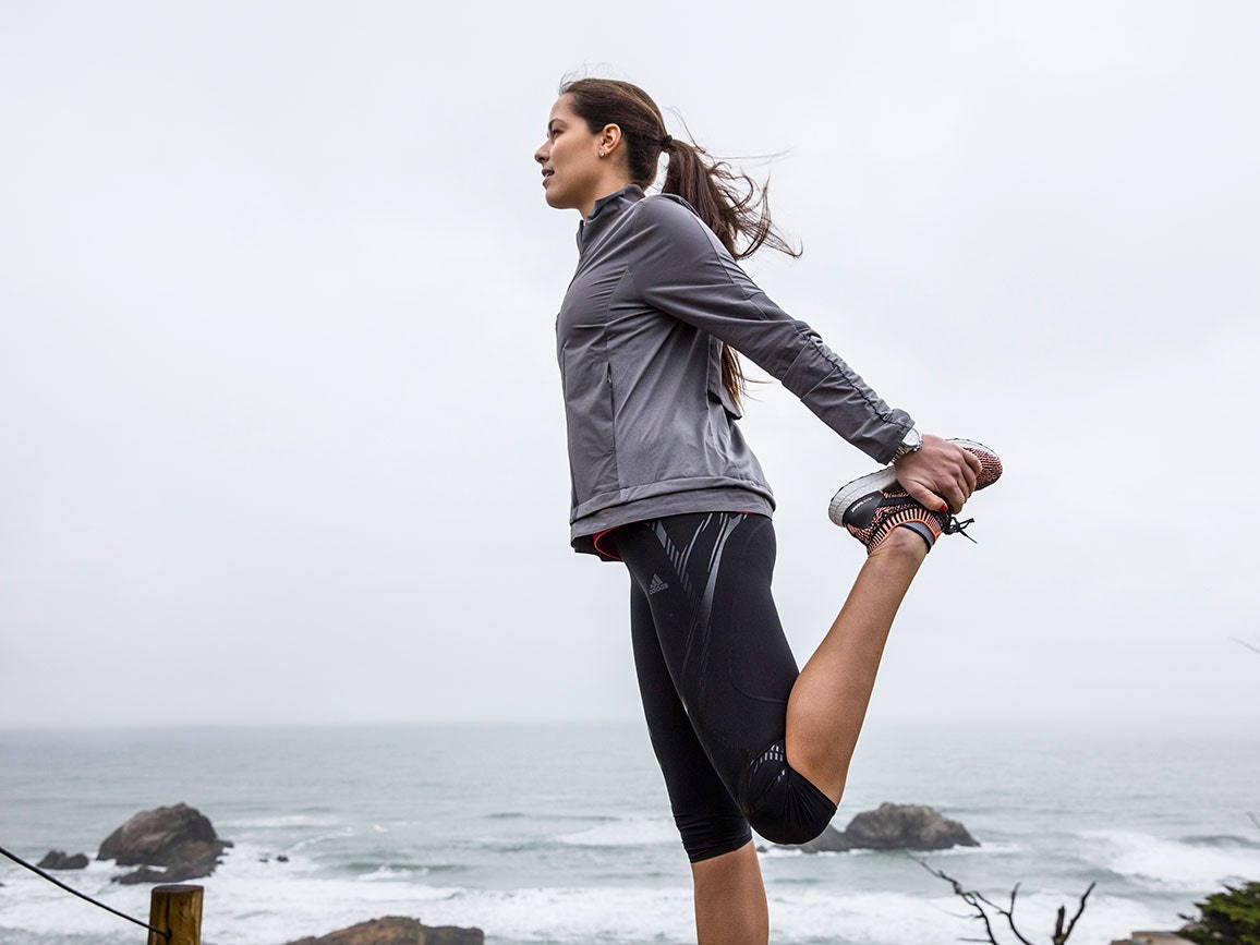 Ana Ivanovic Stretching Background