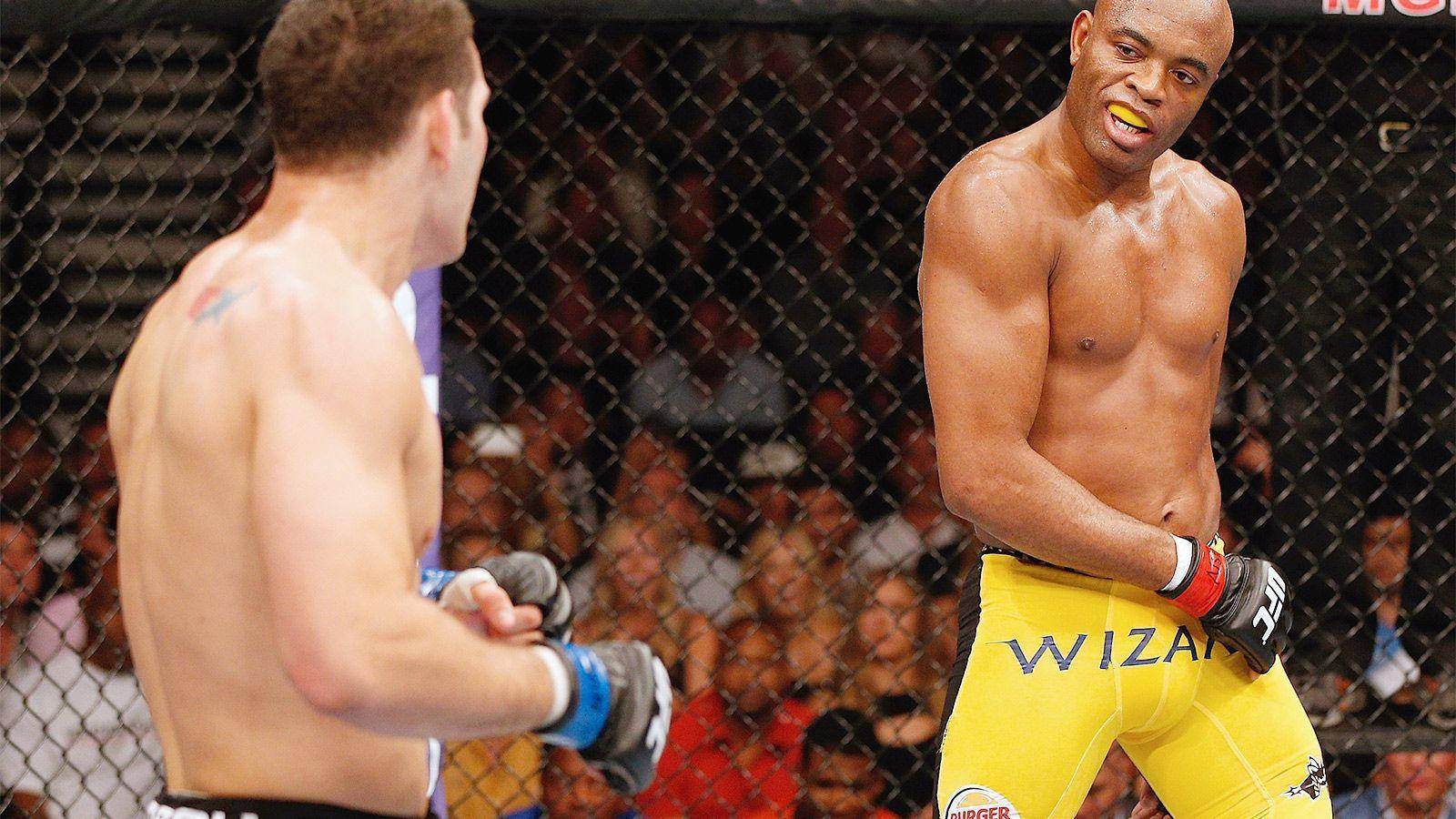 Anderson Silva Smirking Opponent Background