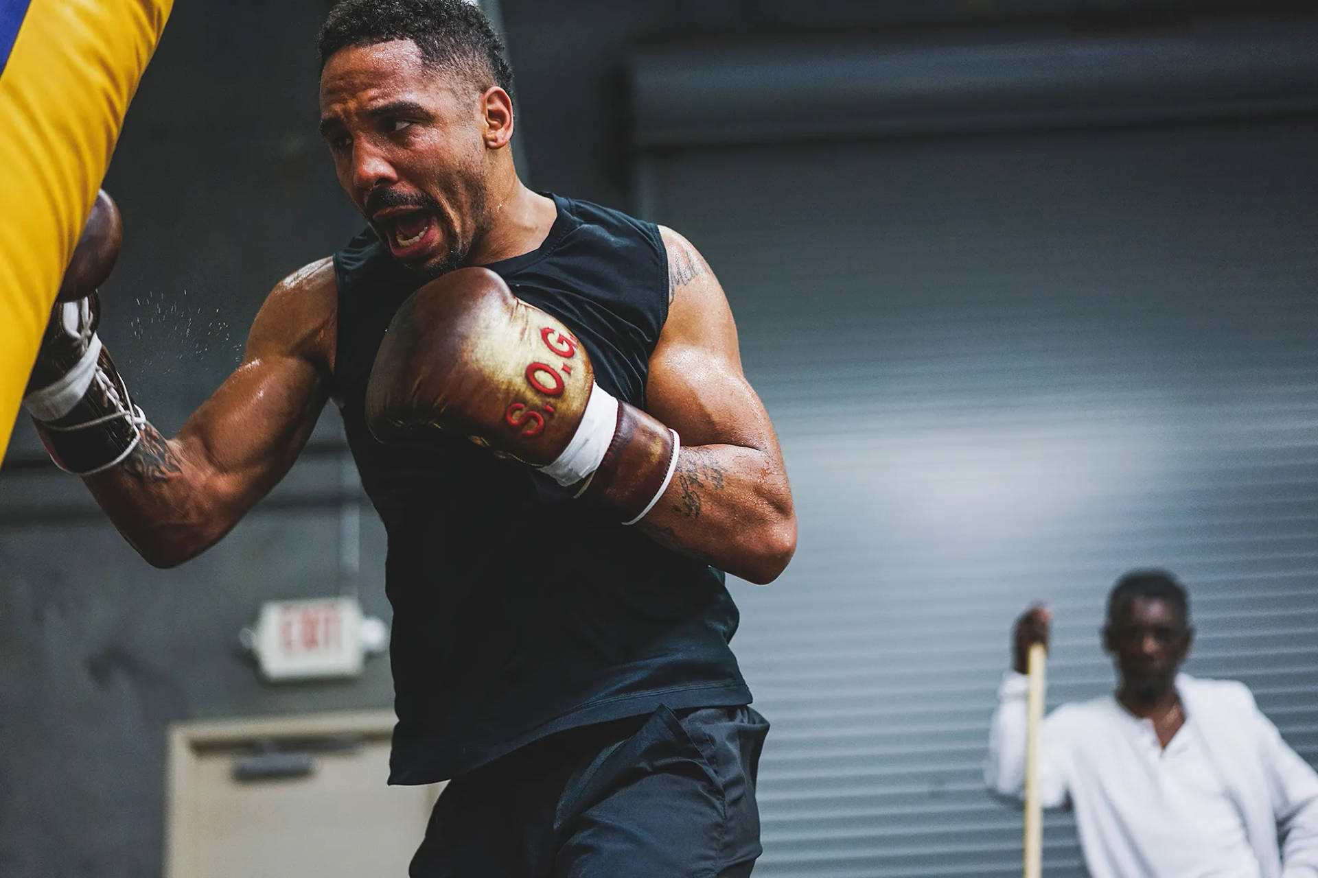 Andre Ward Practicing Background