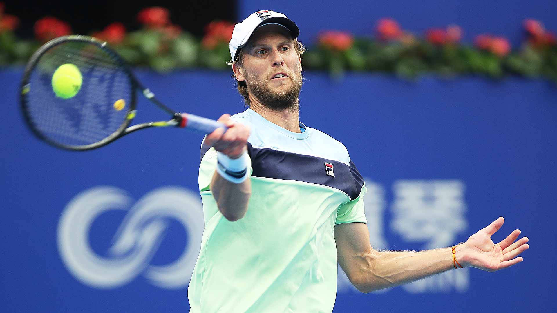 Andreas Seppi Mid-smash