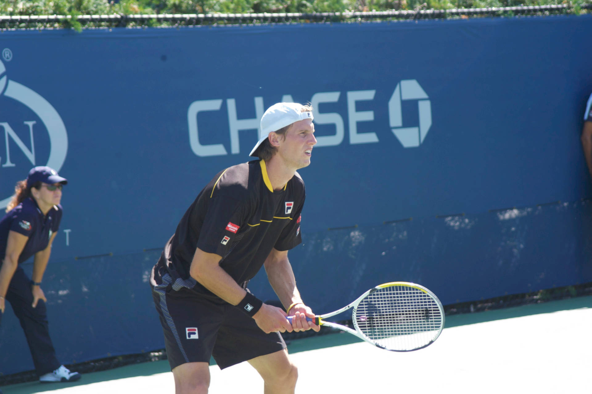 Andreas Seppi On Tennis Court Background