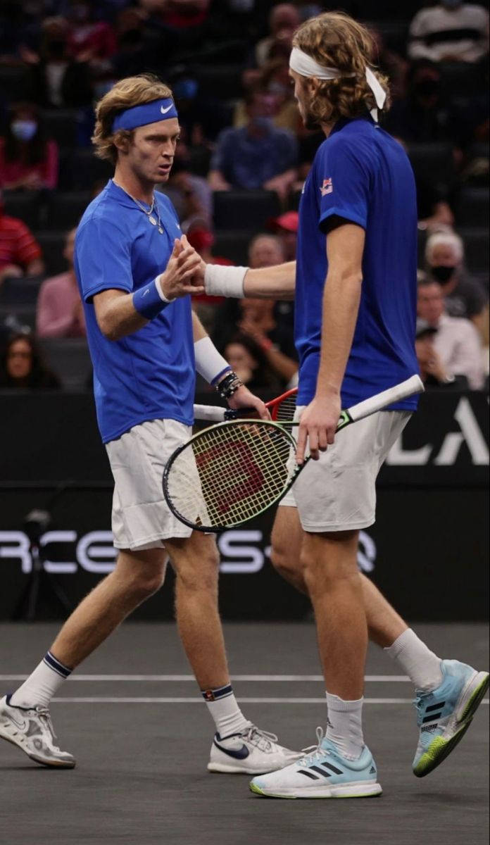 Andrey Rublev Shaking Hands Background