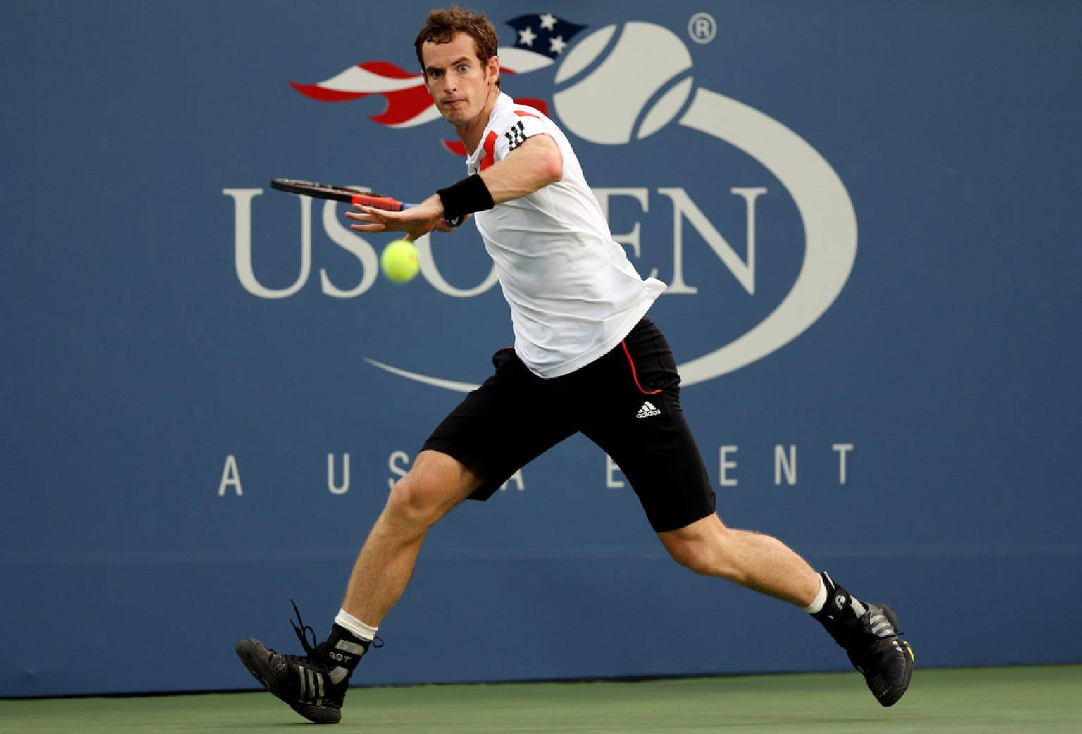 Andy Murray In Action At The Us Open Background