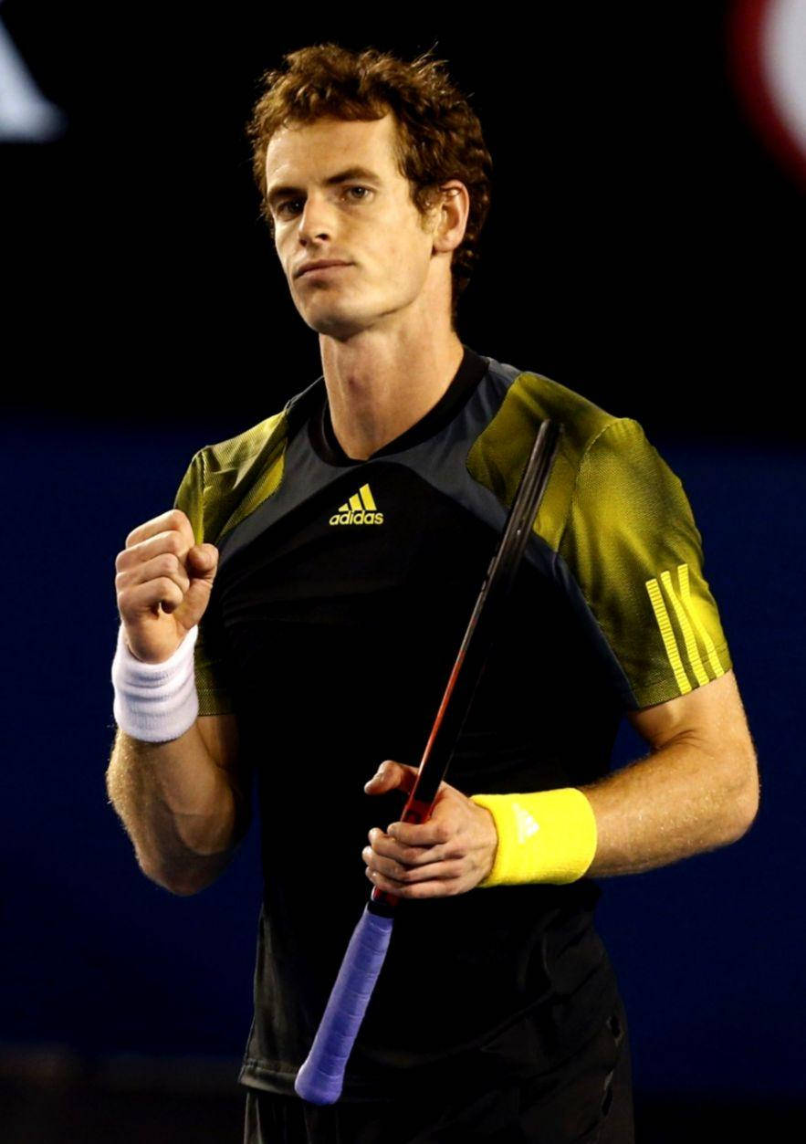 Andy Murray In Black And Yellow Outfit Background