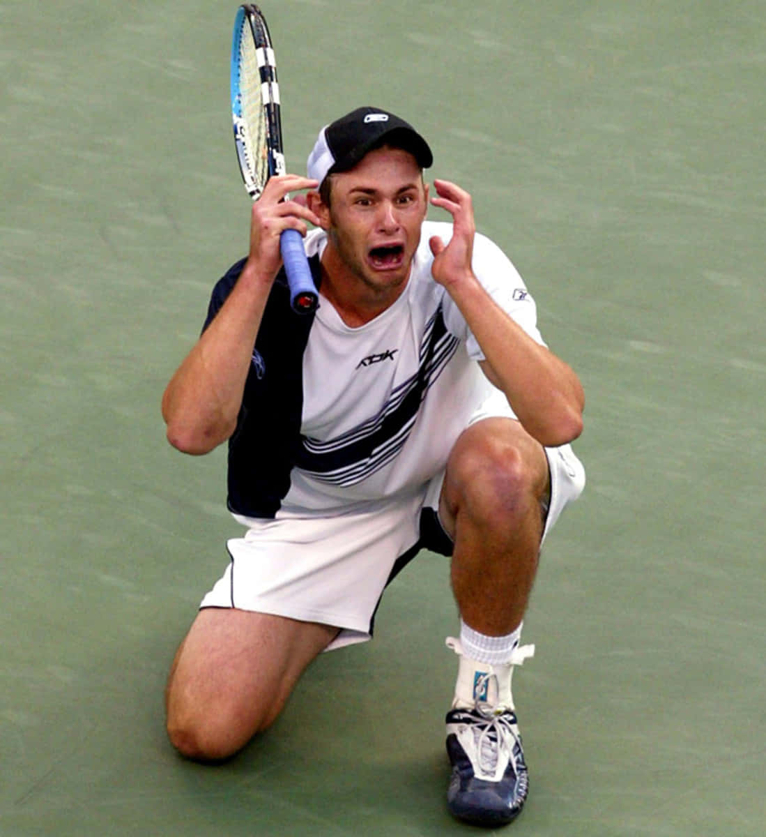 Andy Roddick With Shocked Face Background