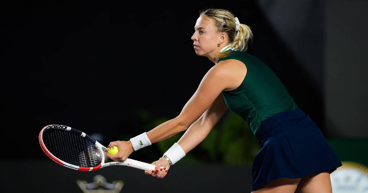 Anett Kontaveit Ready To Serve Background